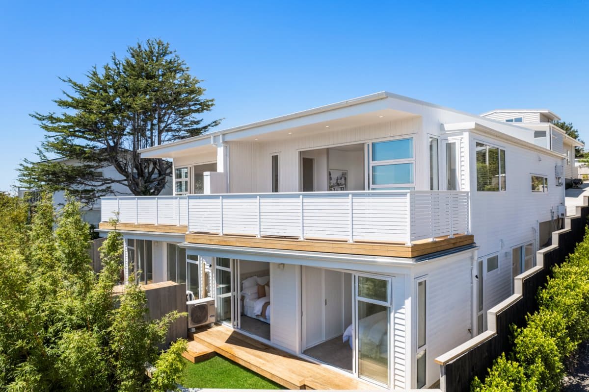 Recently sold property — Mairangi Bay coastal living